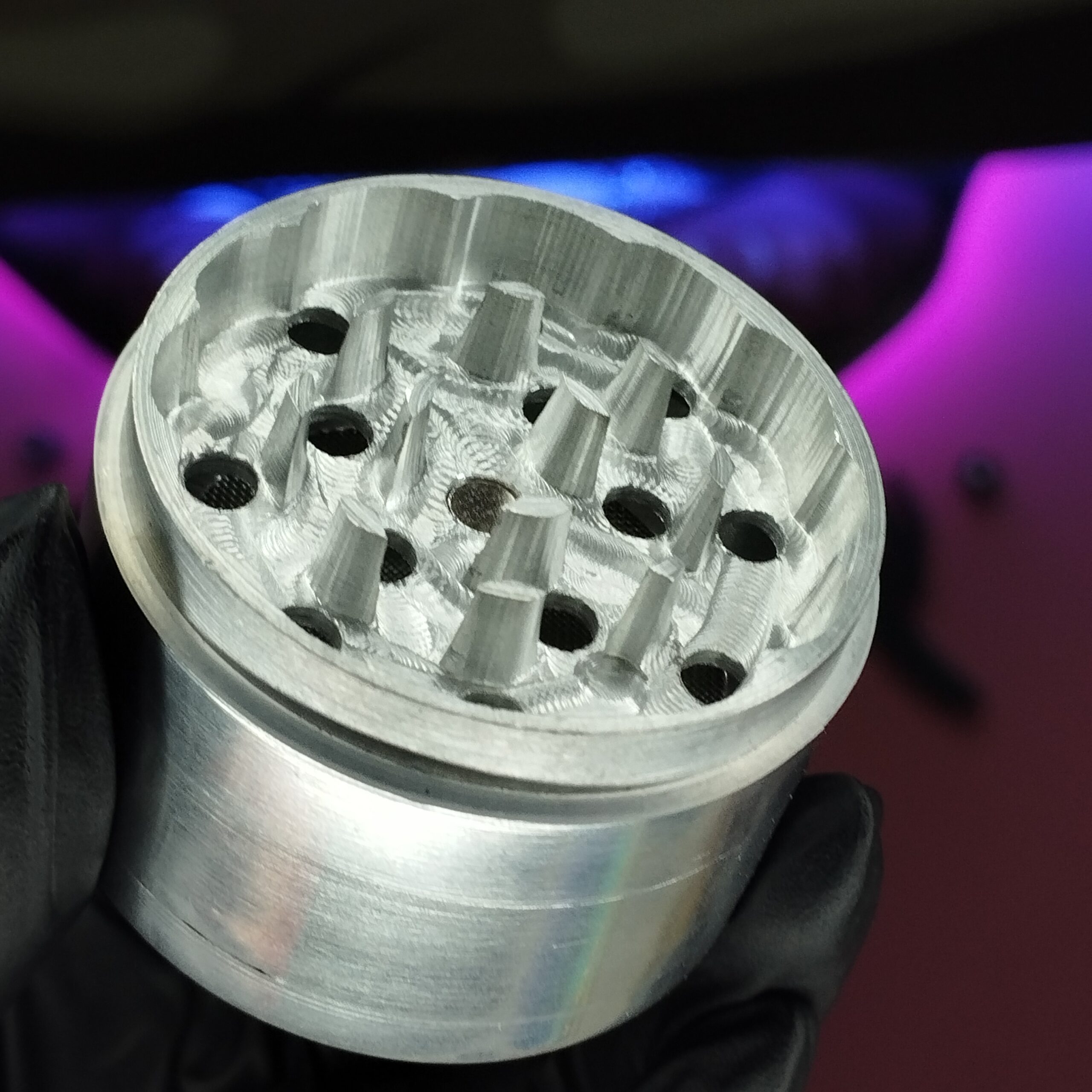 Grinder Metálico Mediano - Imagen 3