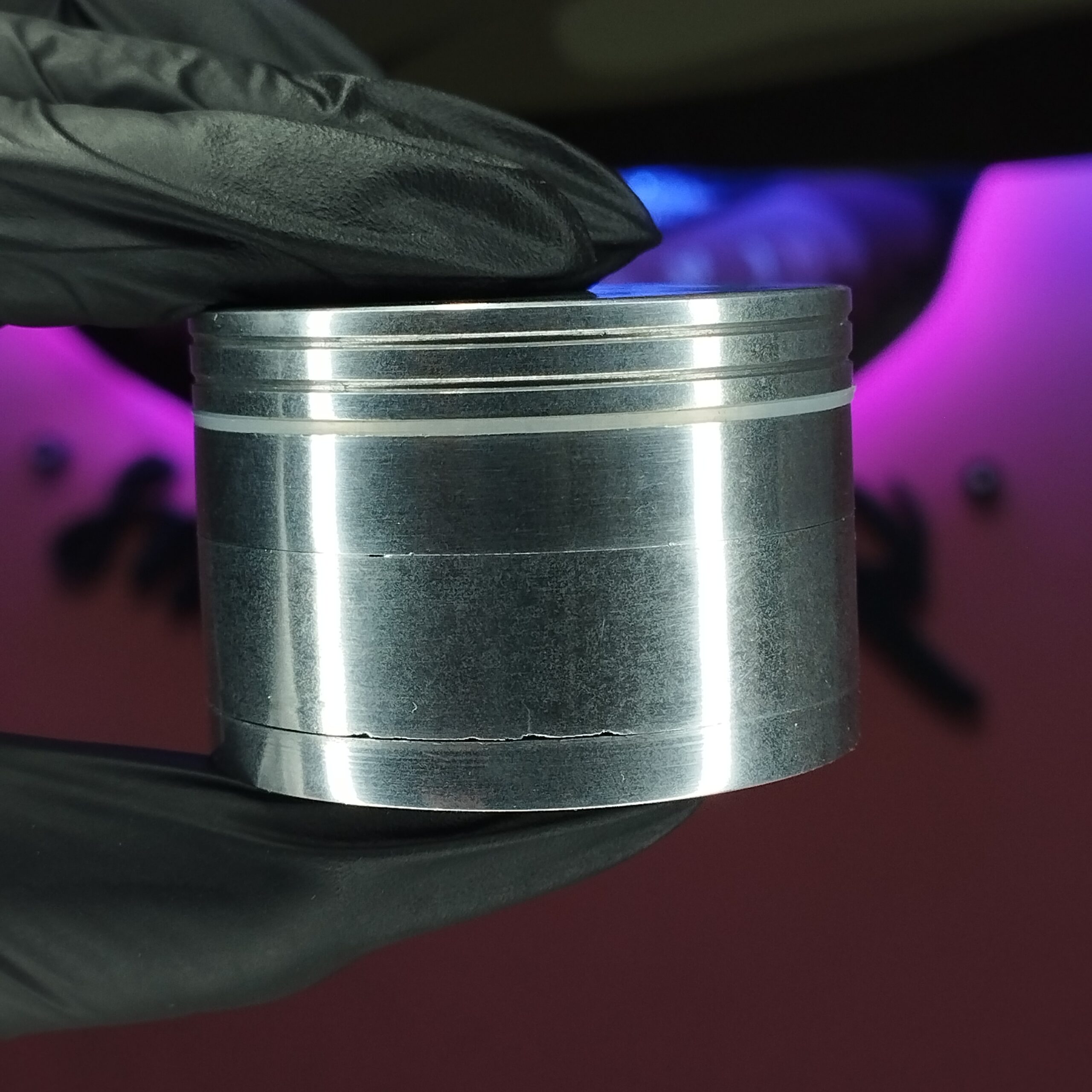 Grinder Metálico Mediano - Imagen 2